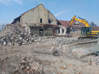 Demolice Dolní Roveň, 2020